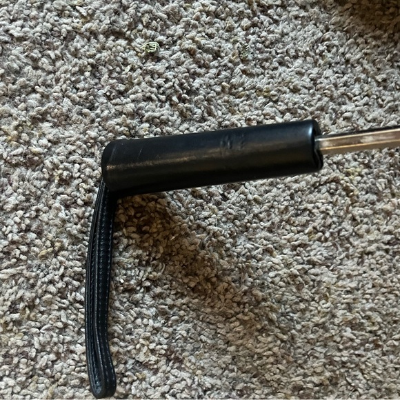 Vintage COCO CHANEL Patent Leather Umbrella Holder w/Chain and Umbrella - Picture 7 of 13